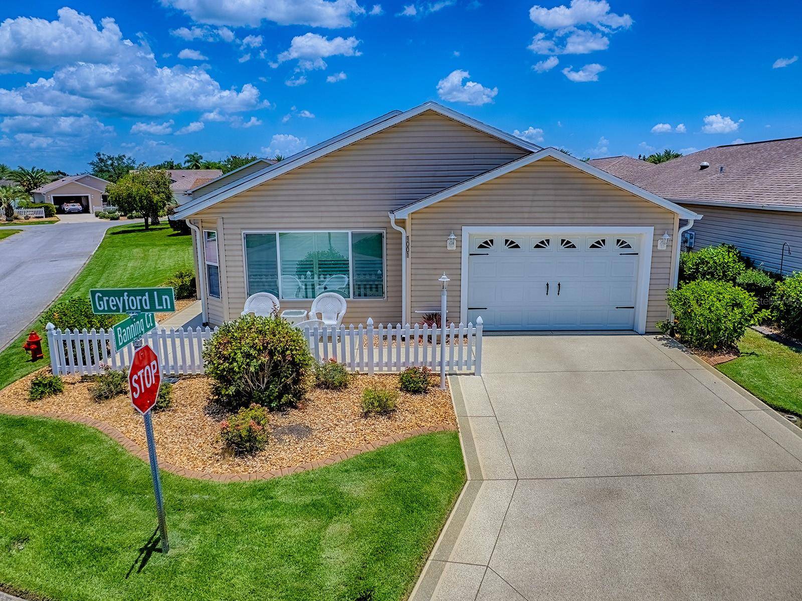 The Villages, FL 32162,1001 GREYFORD LN