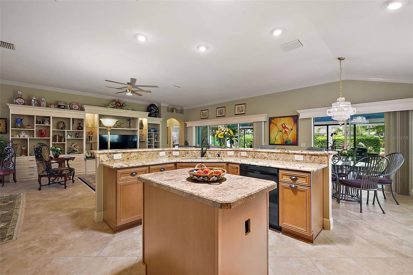 The Villages, FL 32163,577 BEVILLE PL