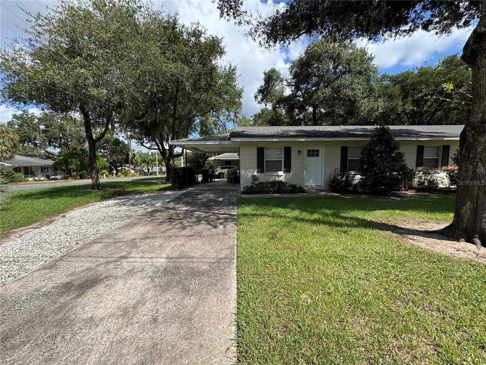 Mount Dora, FL 32757,503 OAK AVE