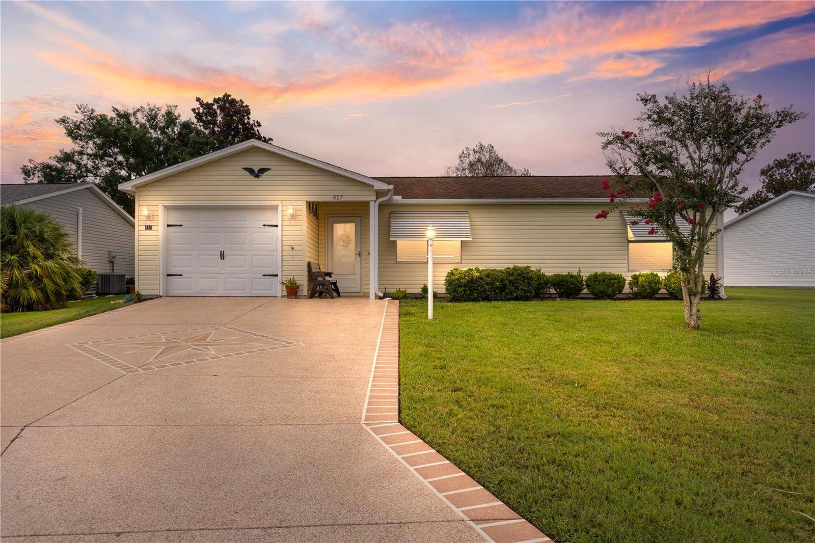 Lady Lake, FL 32159,417 SAN MARINO DR