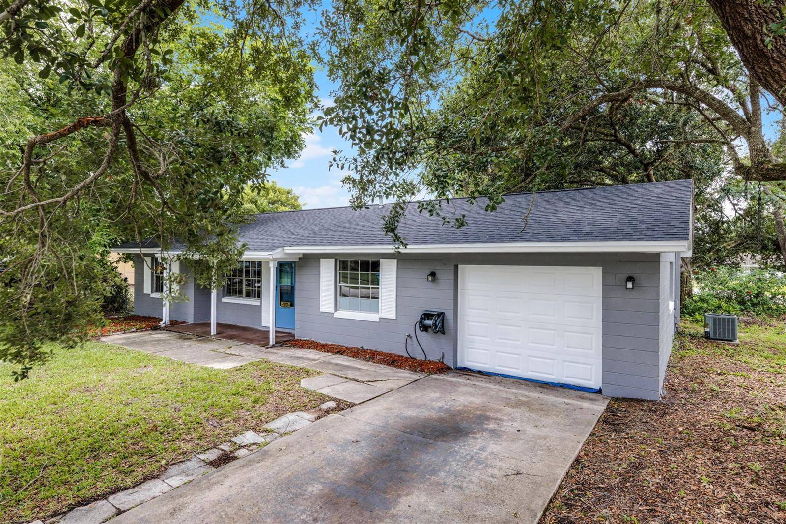 Deltona, FL 32738,2462 GREENWOOD ST