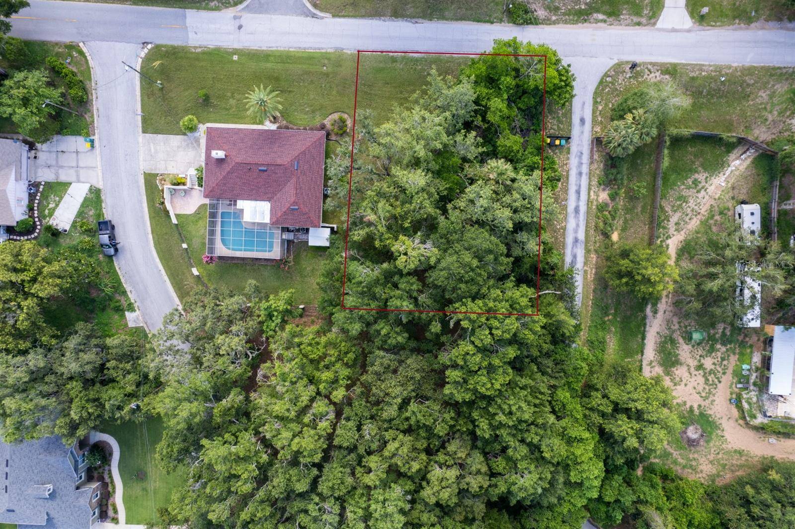 Eustis, FL 32726,COUNTRY CLUB RD