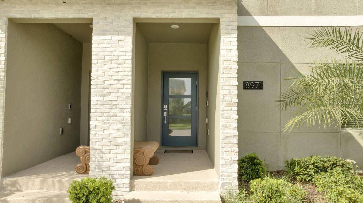 Davenport, FL 33896,8971 CABOT CLIFFS DR