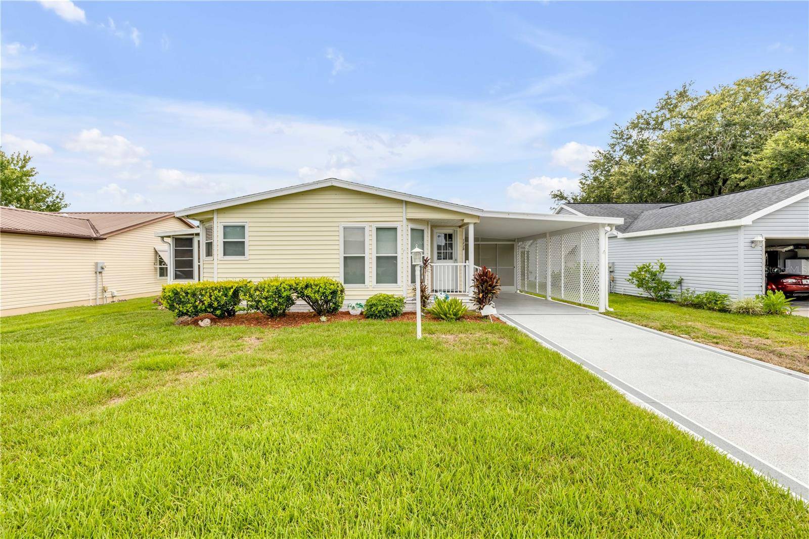 The Villages, FL 32159,1228 MARIA CT