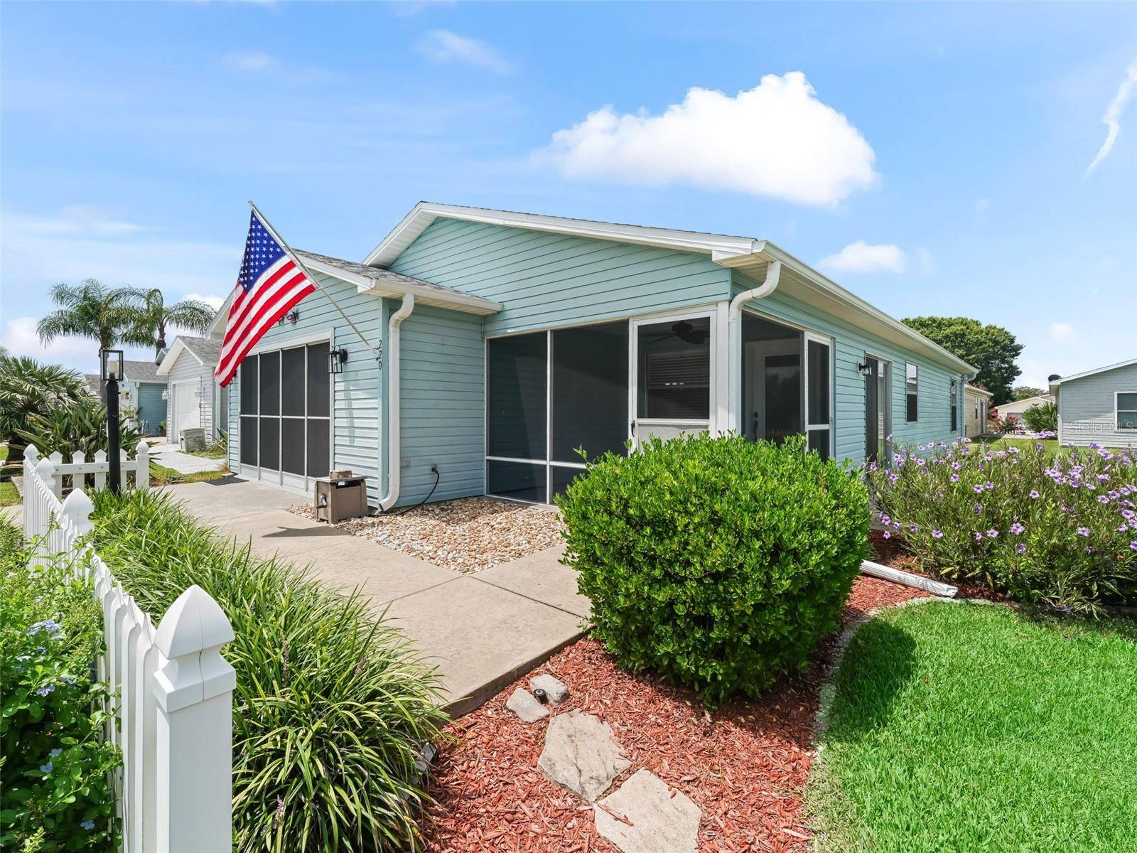 The Villages, FL 32159,220 ESTRADA PL