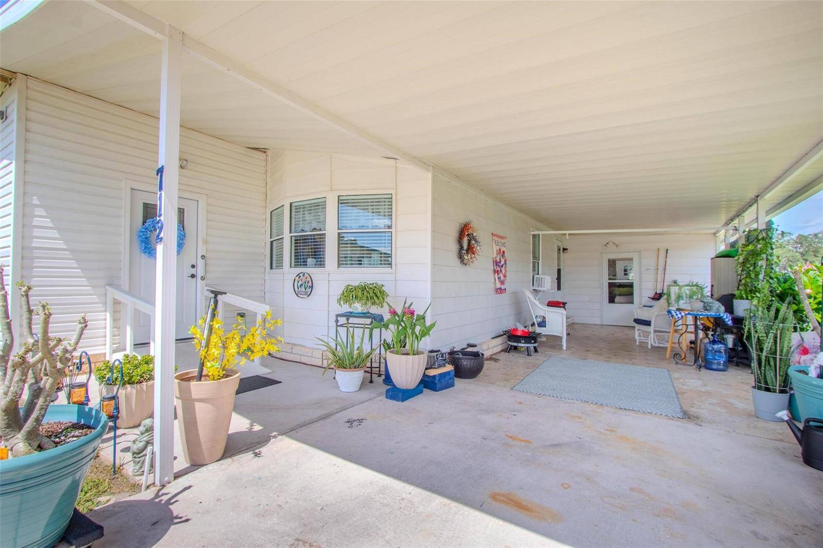 Leesburg, FL 34748,712 CARRIAGE LN