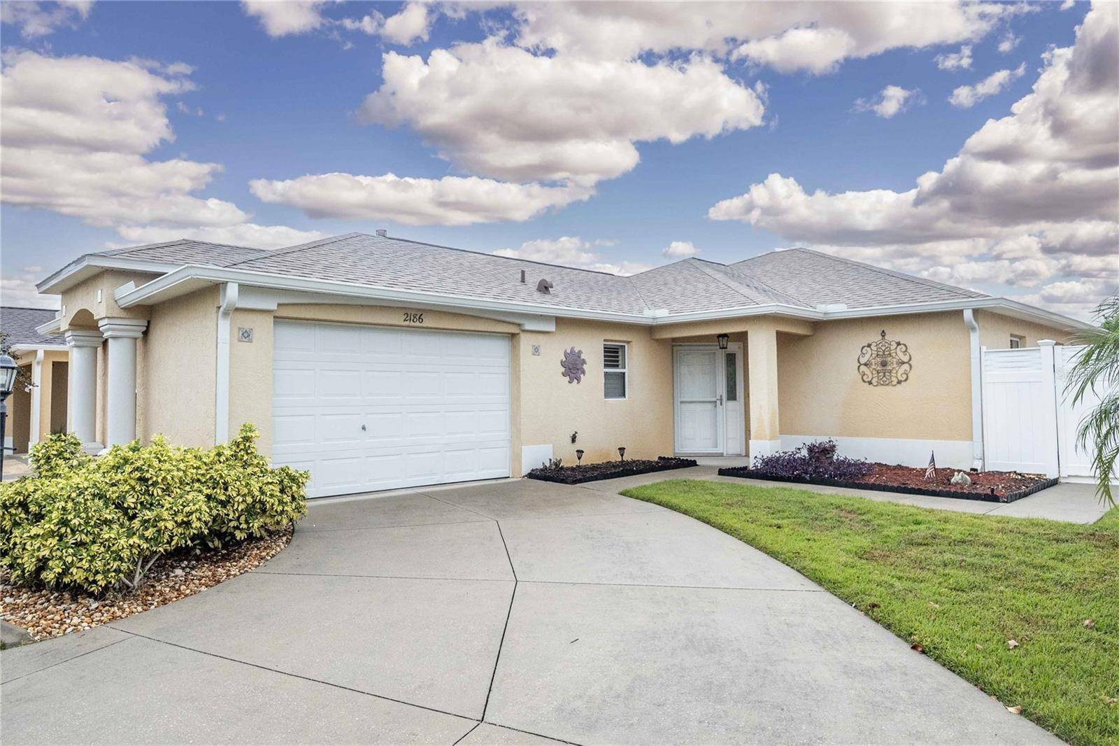 The Villages, FL 32162,2186 CHERRY VALE PL