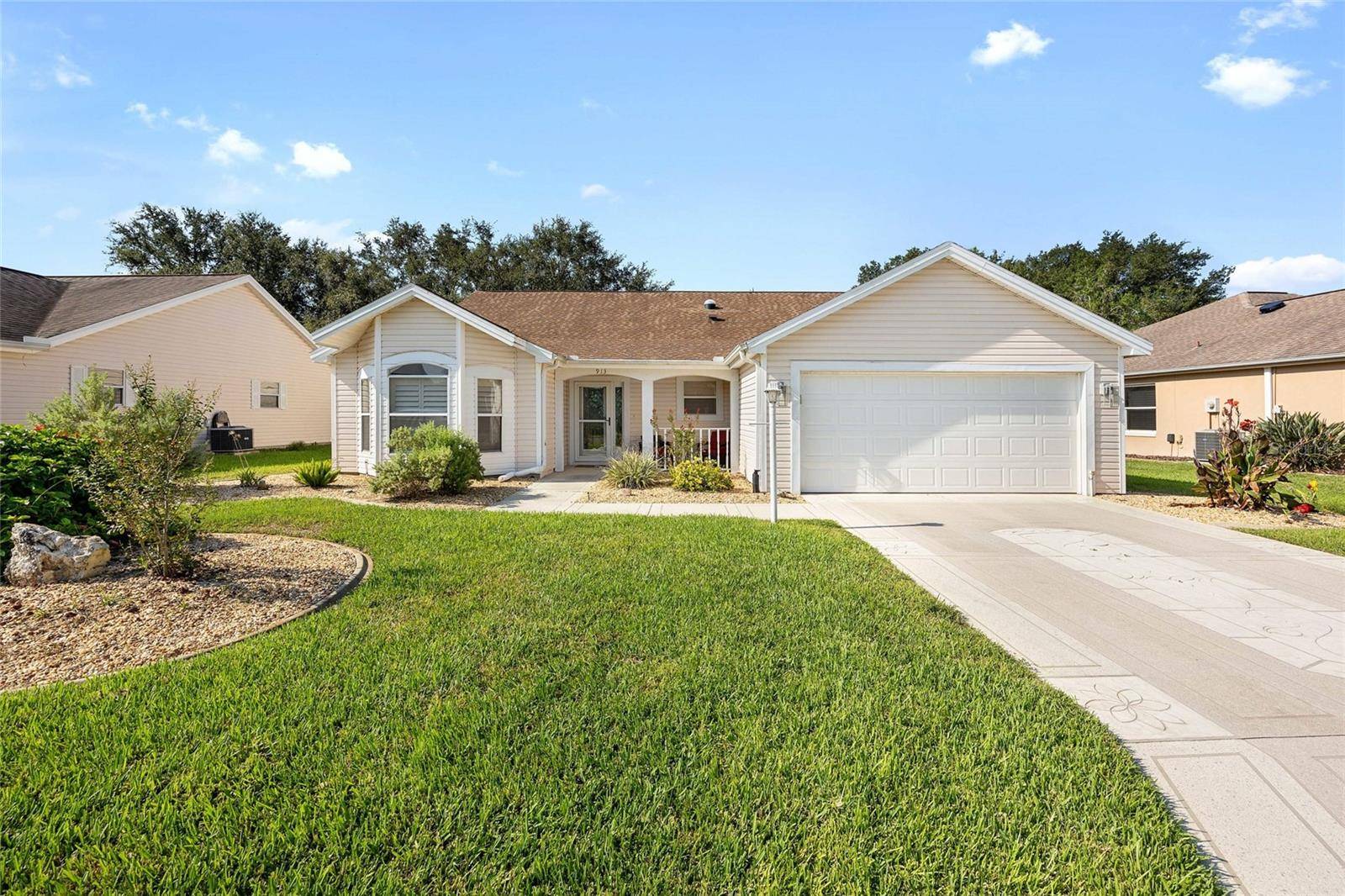 The Villages, FL 32159,913 SOLEDAD WAY