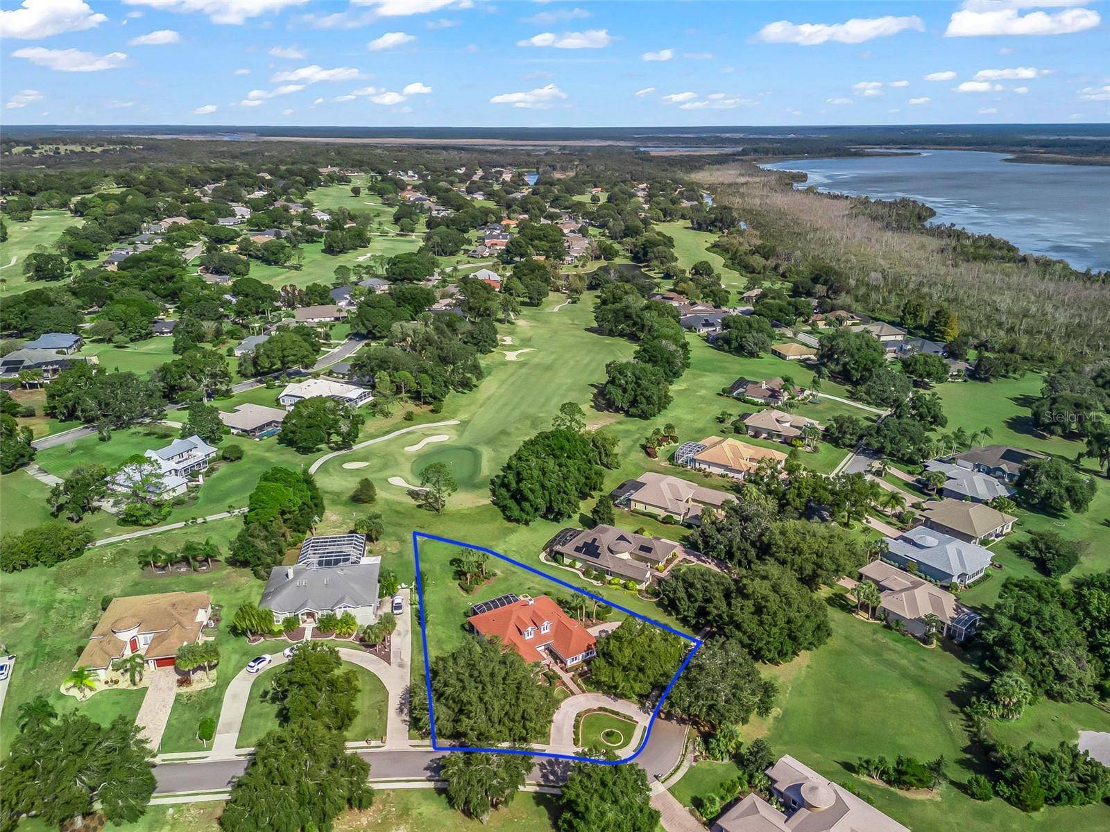 Lady Lake, FL 32159,39023 GRIFFIN LNDG