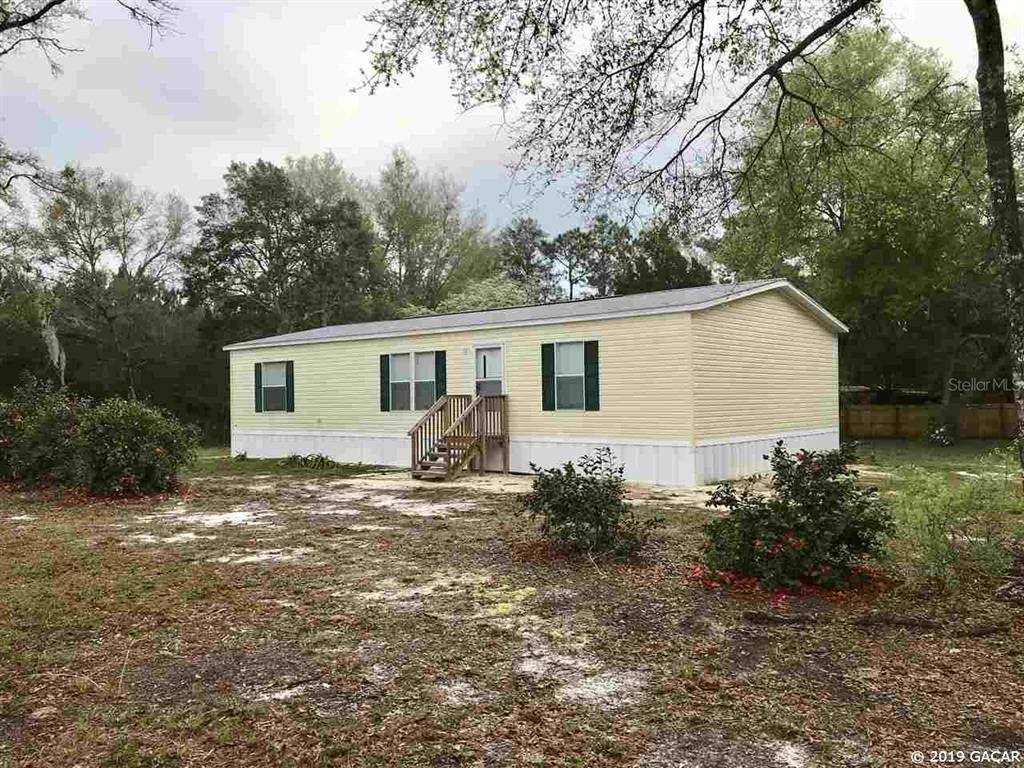 Hawthorne, FL 32640,104 N State Road 21