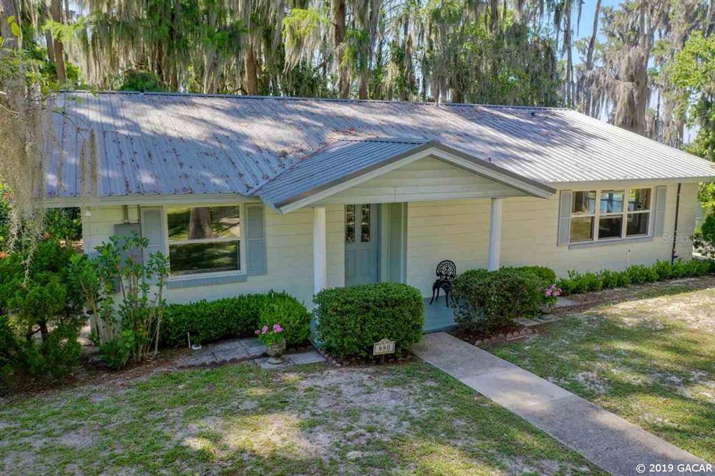 Melrose, FL 32666,680 SE 1st ST