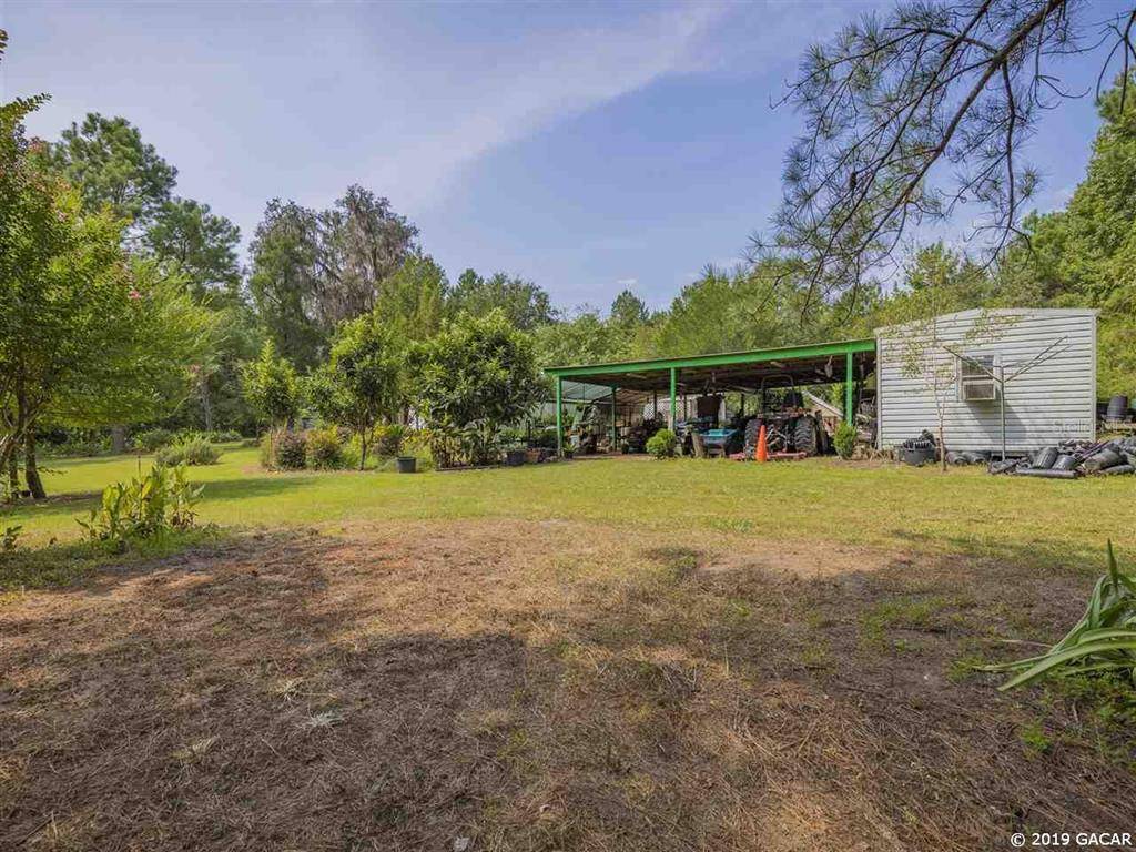 Hawthorne, FL 32640,6527 SE 155 ST