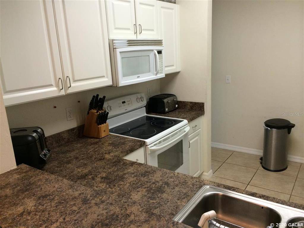 Newberry, FL 32669,250 SW 145 DR #21