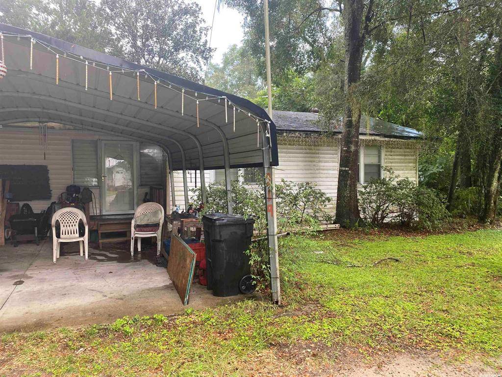 Gainesville, FL 32641,219 SE 48 ST