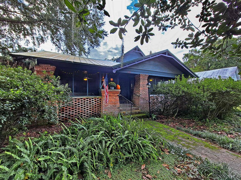 Micanopy, FL 32667,153 NW 2ND AVE