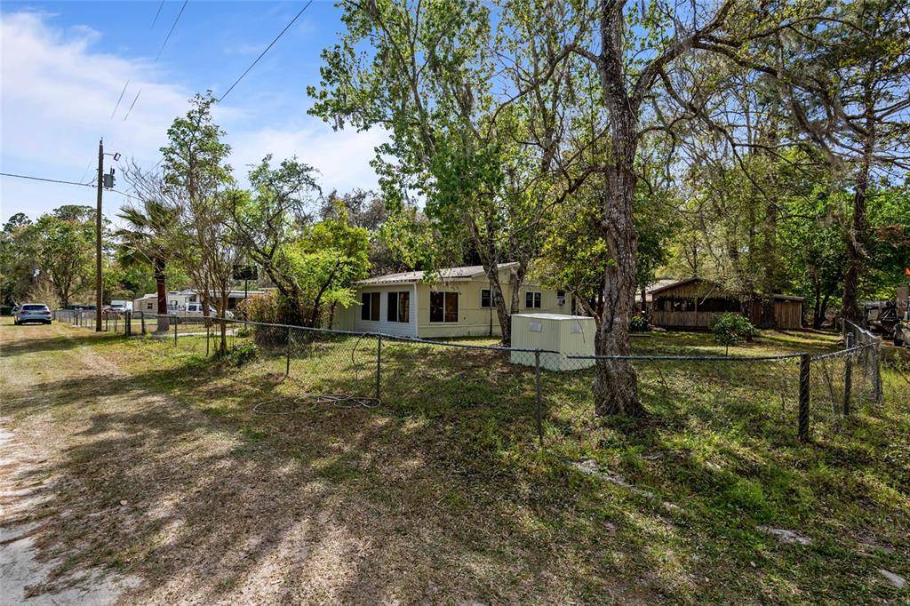 Citra, FL 32113,16464 NE 50TH CT