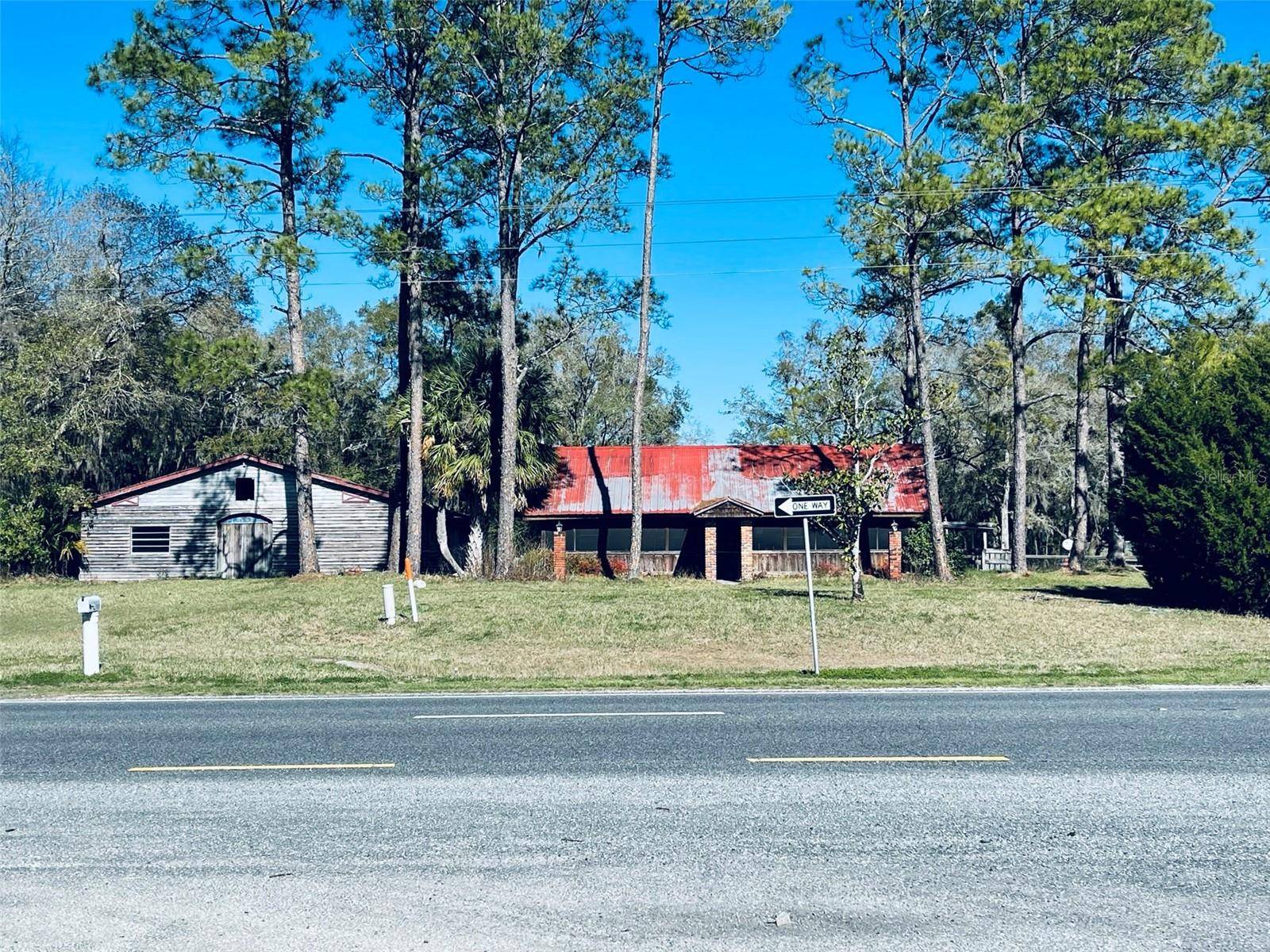 Williston, FL 32696,21721 NE HIGHWAY 27