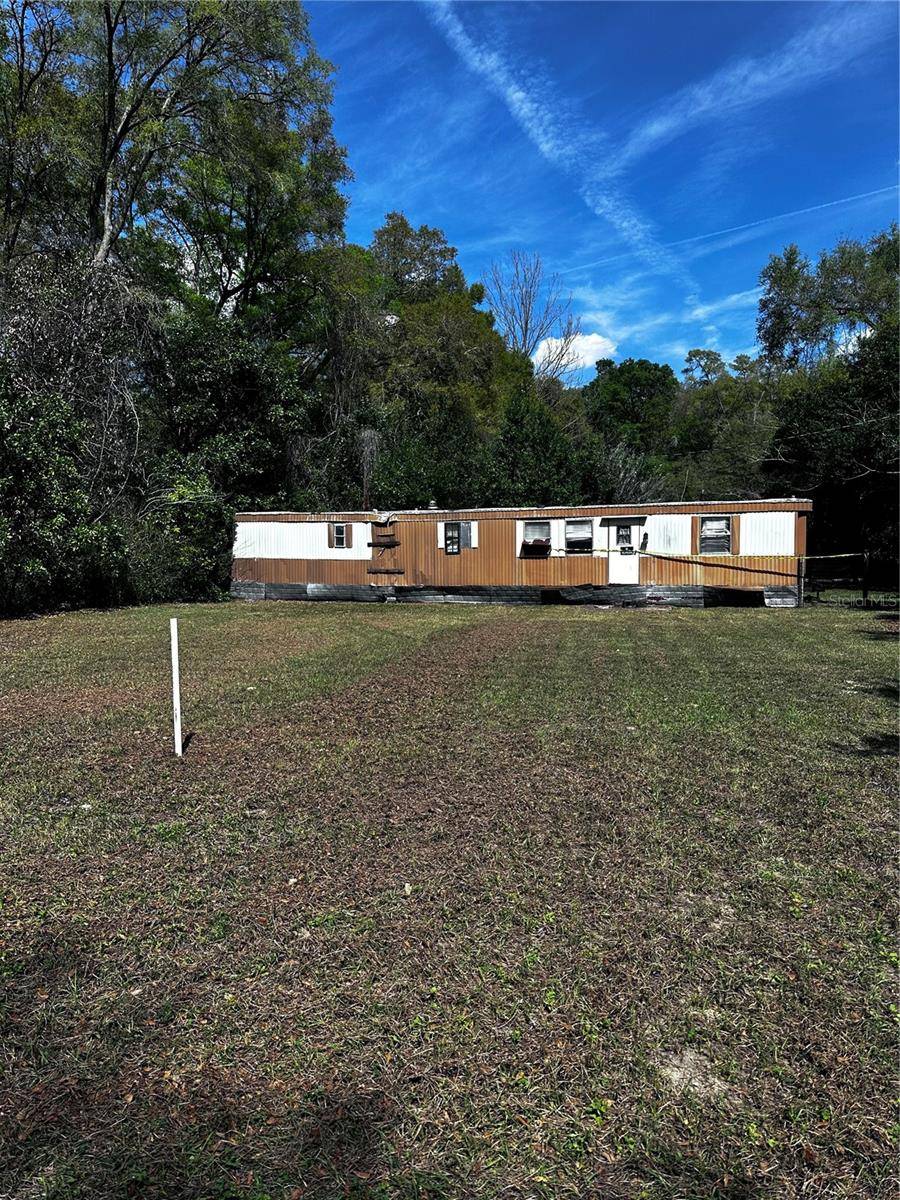 High Springs, FL 32643,24052 NW 182 RD