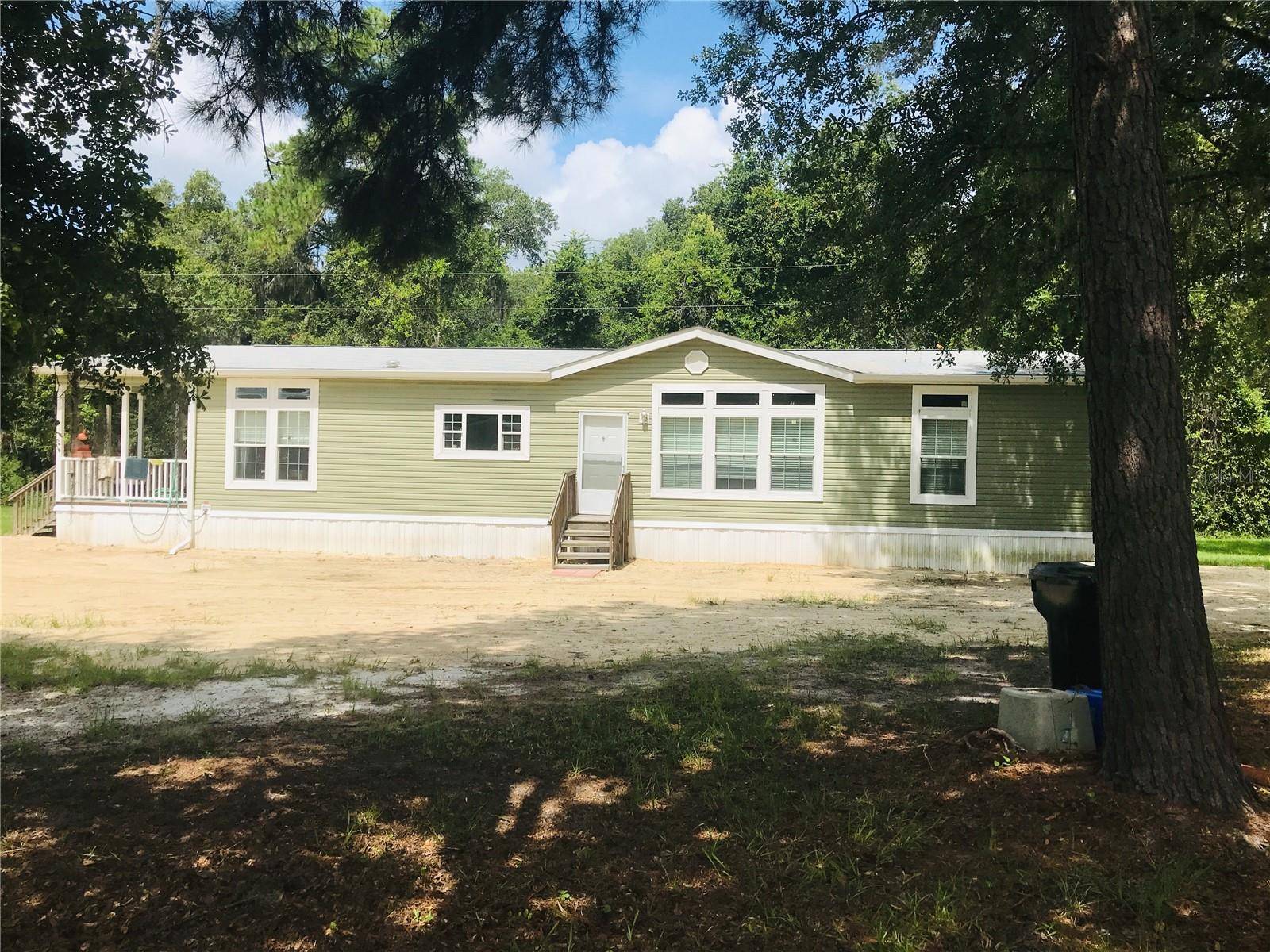 Melrose, FL 32666,21913 NE 73RD PL