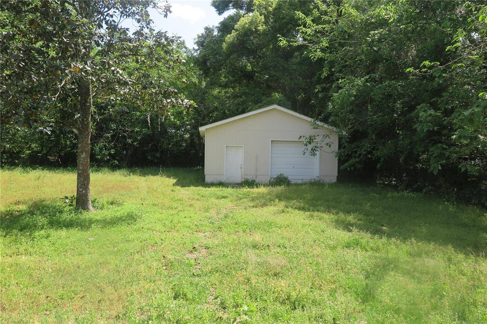 Anthony, FL 32617,2256 NE 98TH ST