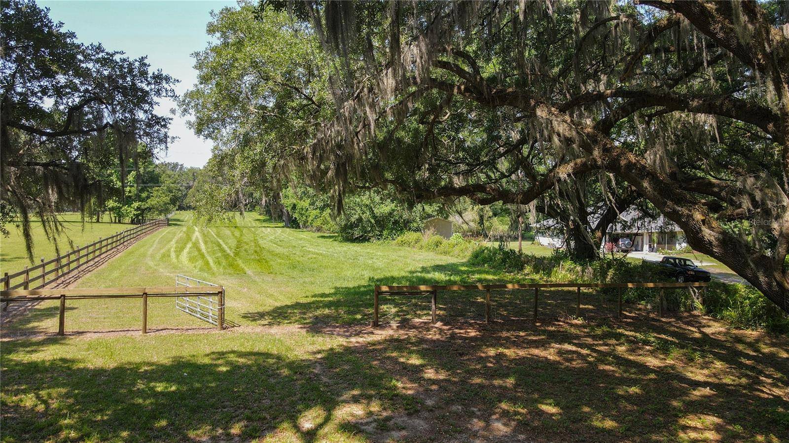 High Springs, FL 32643,000 OLD BELLAMY RD