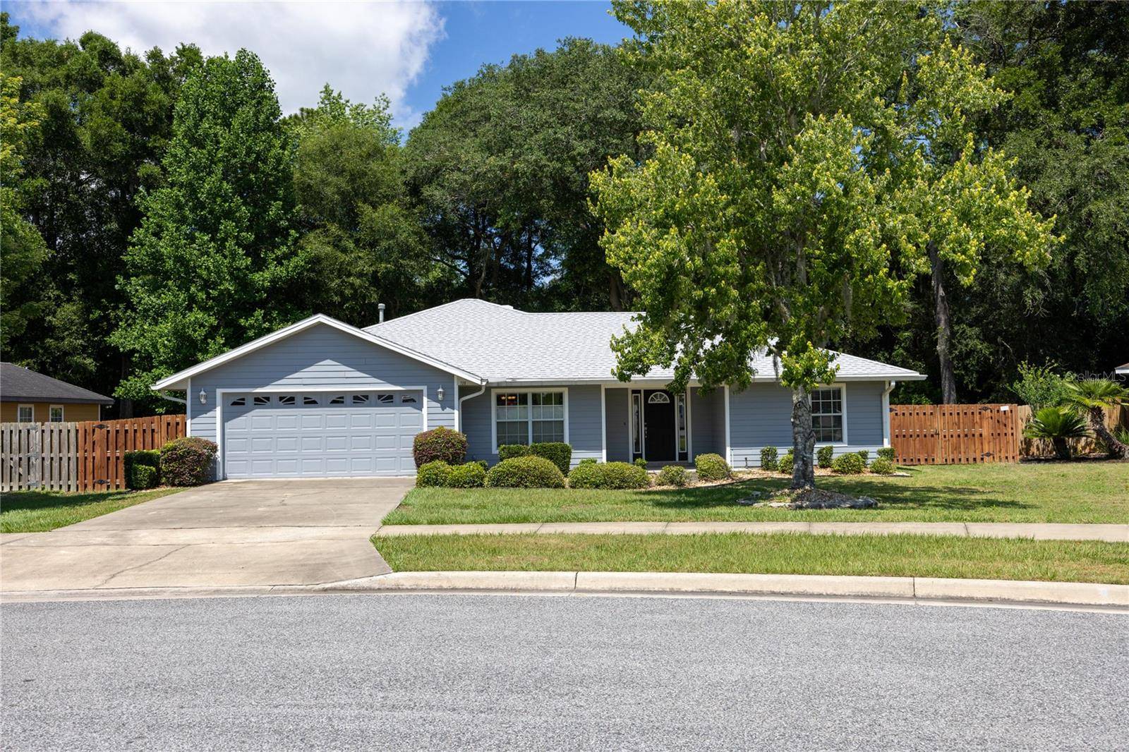 Newberry, FL 32669,720 NW 233RD TER