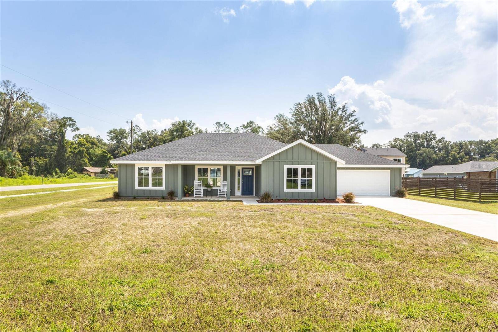 Brooker, FL 32622,11945 ELM ST