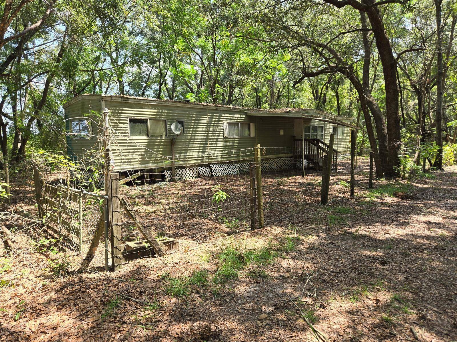 Newberry, FL 32669,27727 SW 120 LN