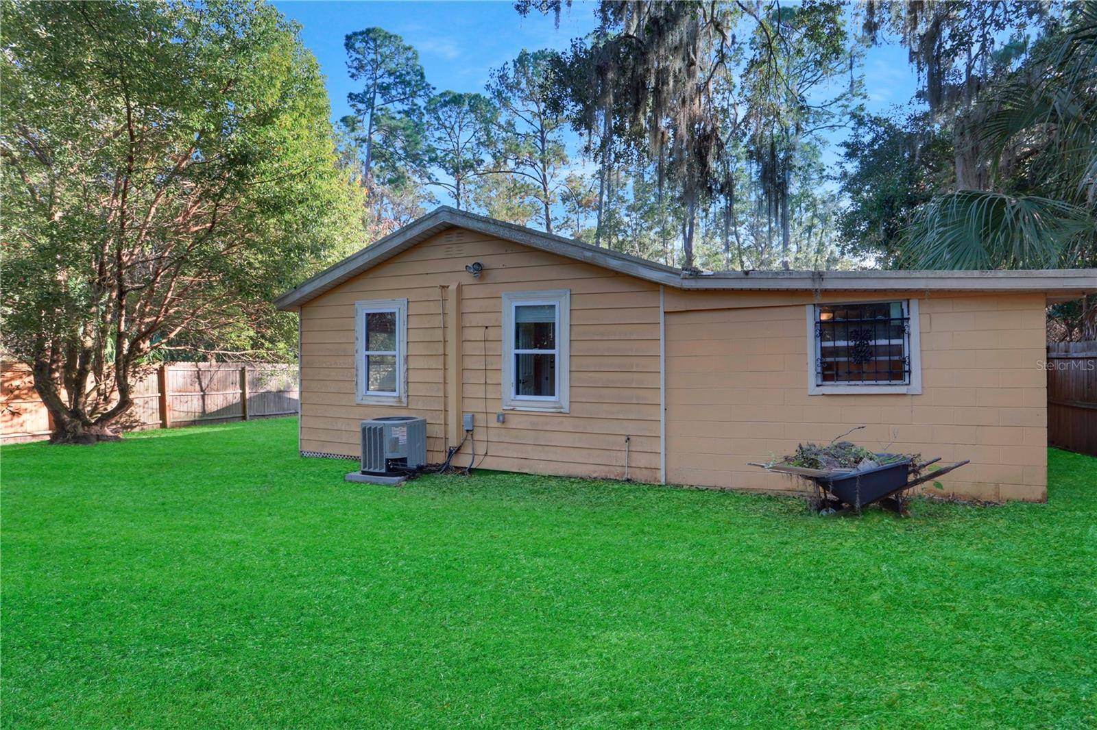 Gainesville, FL 32641,1540 SE 4TH AVE