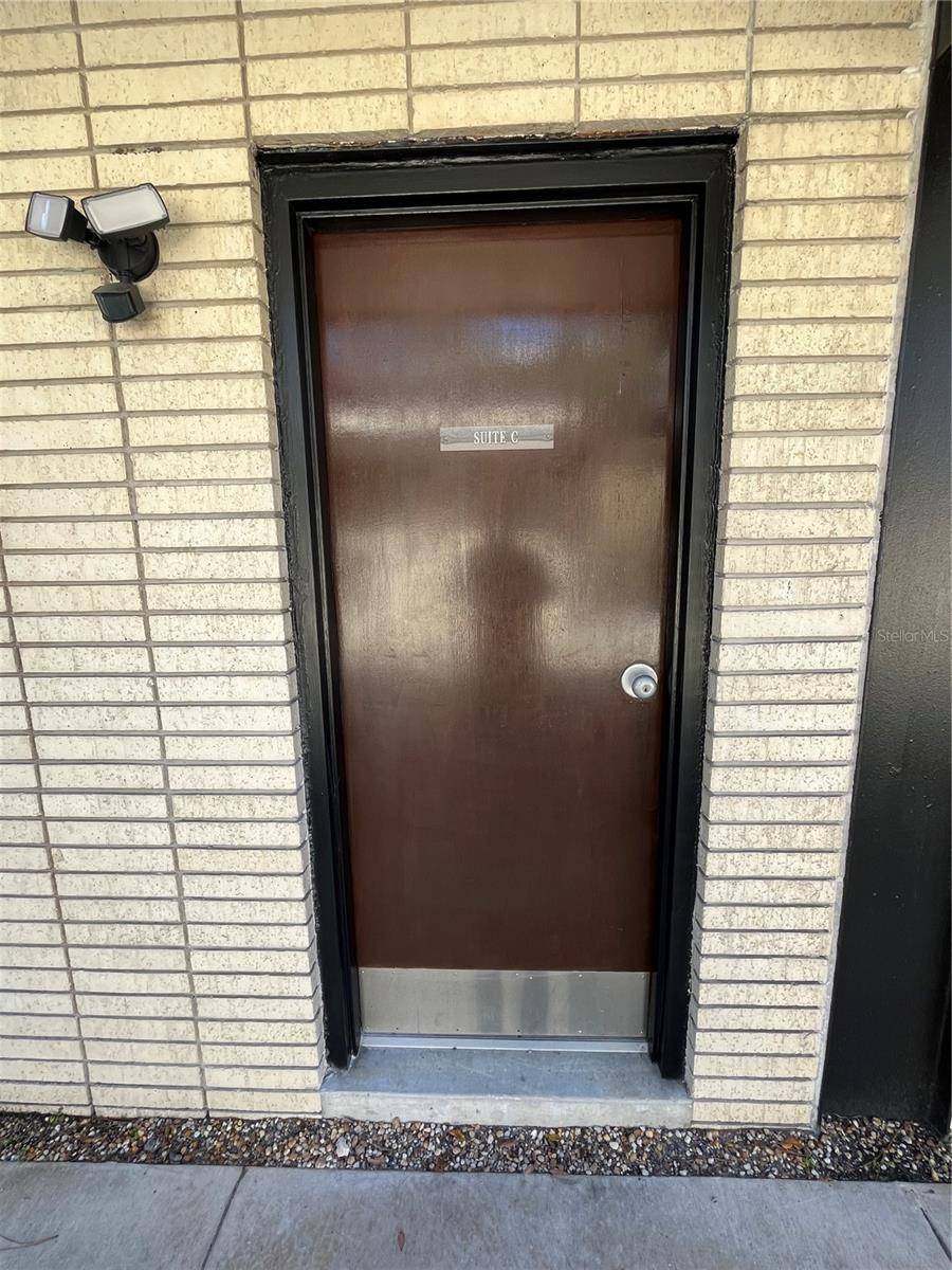 Gainesville, FL 32601,519 NE 1ST ST