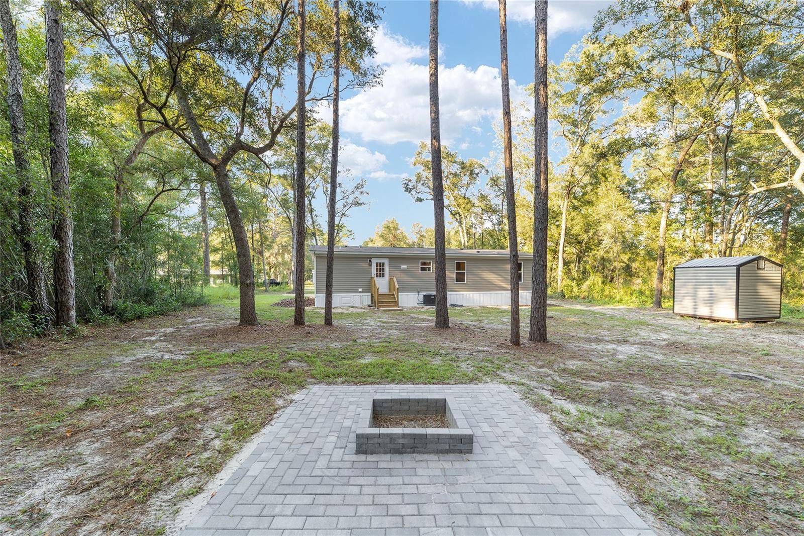 Bronson, FL 32621,10364 NE 70TH LN