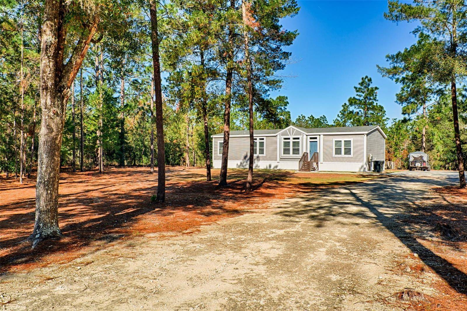 Hawthorne, FL 32640,114 DEW DROP DR