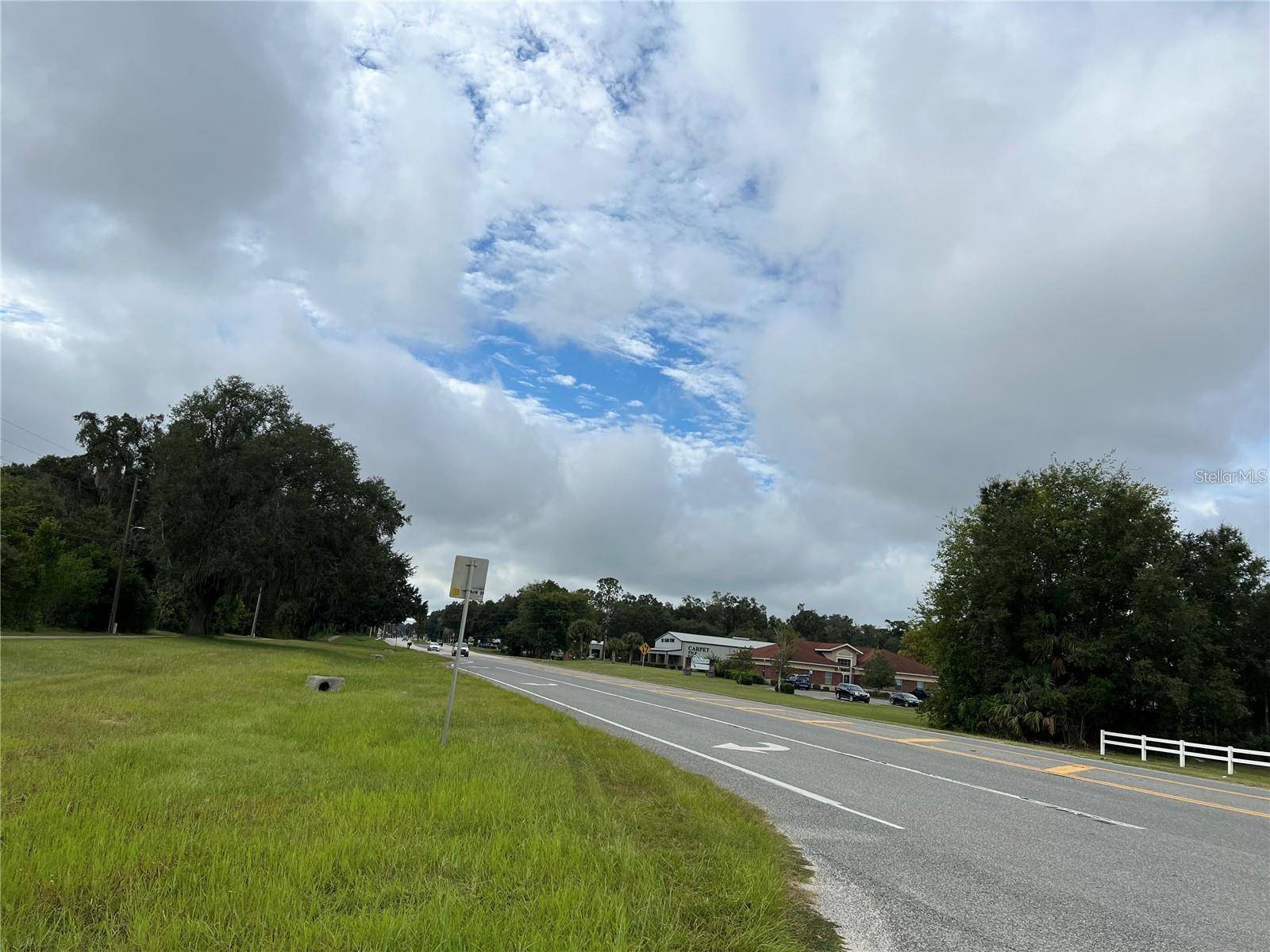 Newberry, FL 32669,857 NW SR45