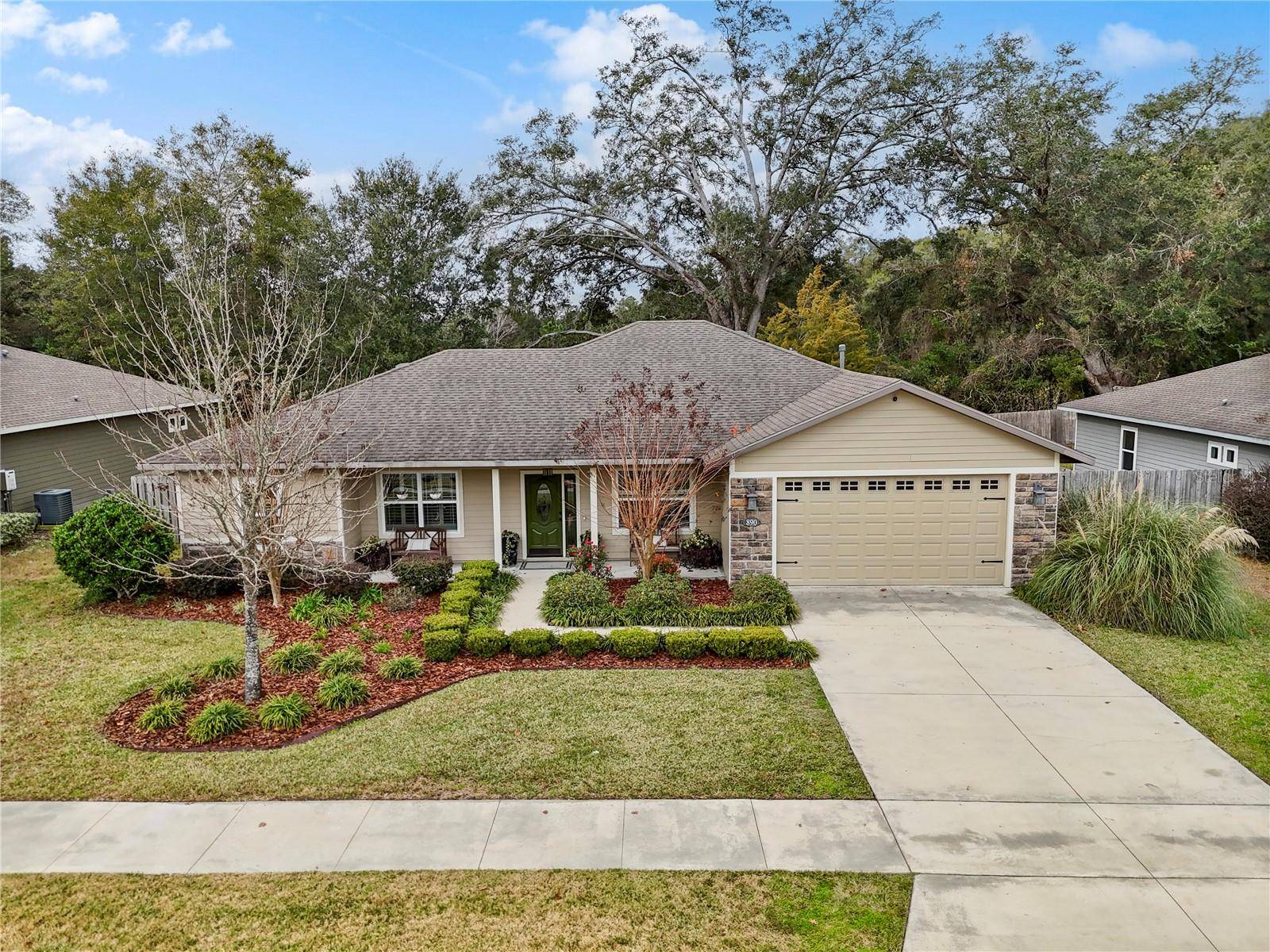 Newberry, FL 32669,890 NW 233RD DR