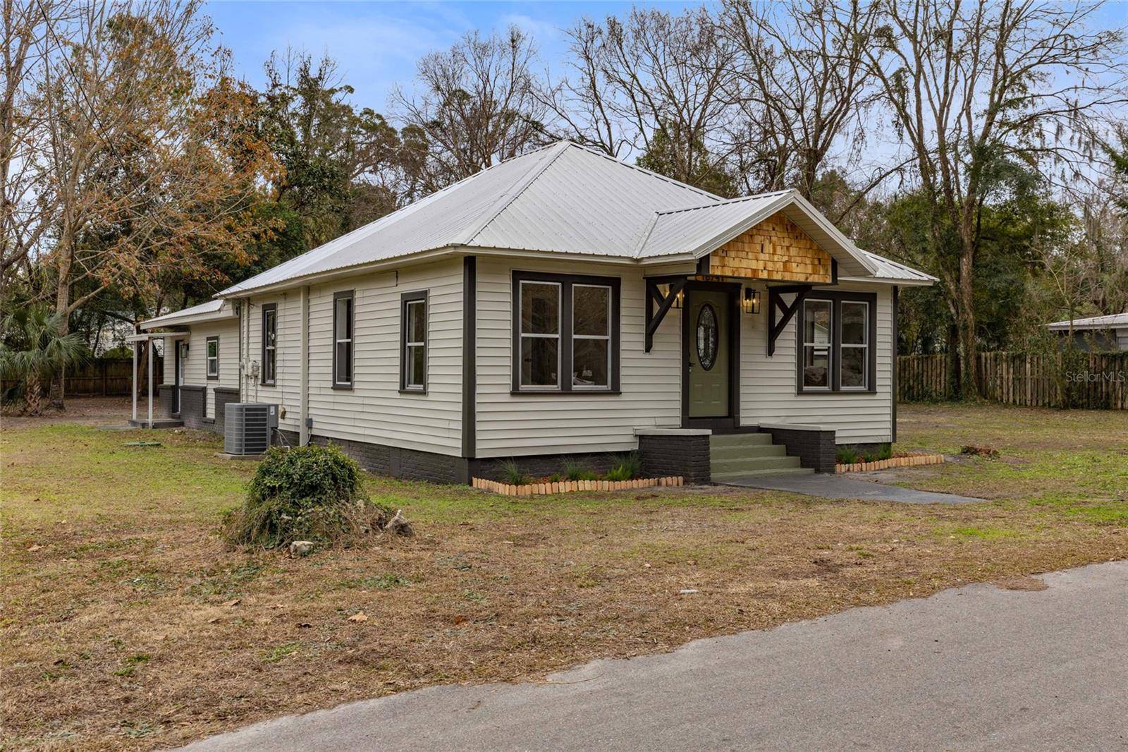 High Springs, FL 32643,18741 NW 240TH ST