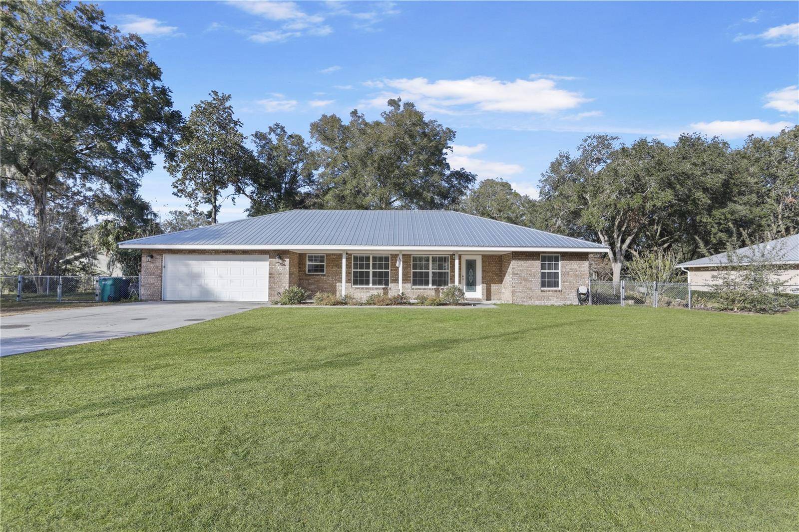 Newberry, FL 32669,340 SW 254TH ST