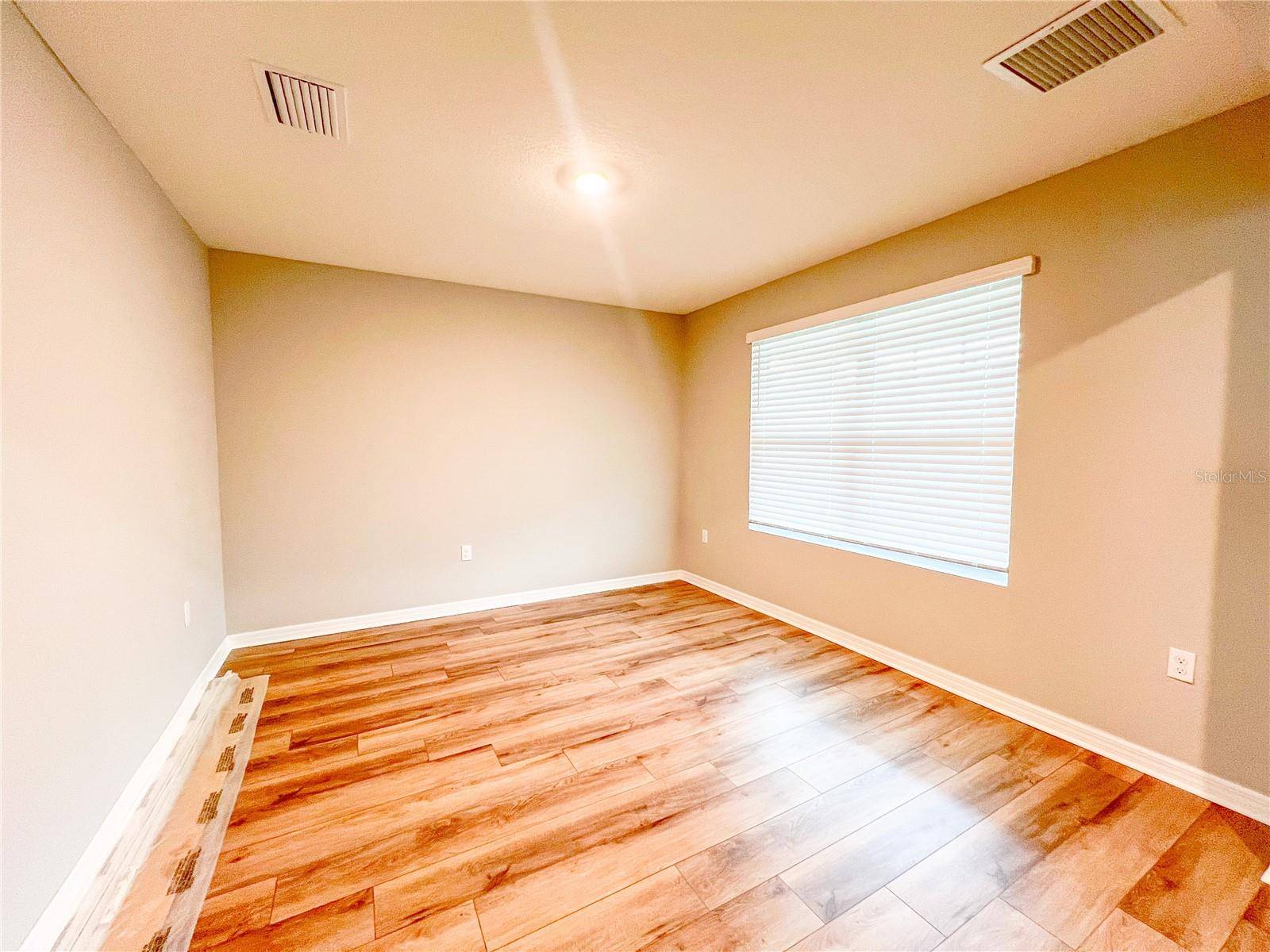 High Springs, FL 32643,19069 NW 165TH LN