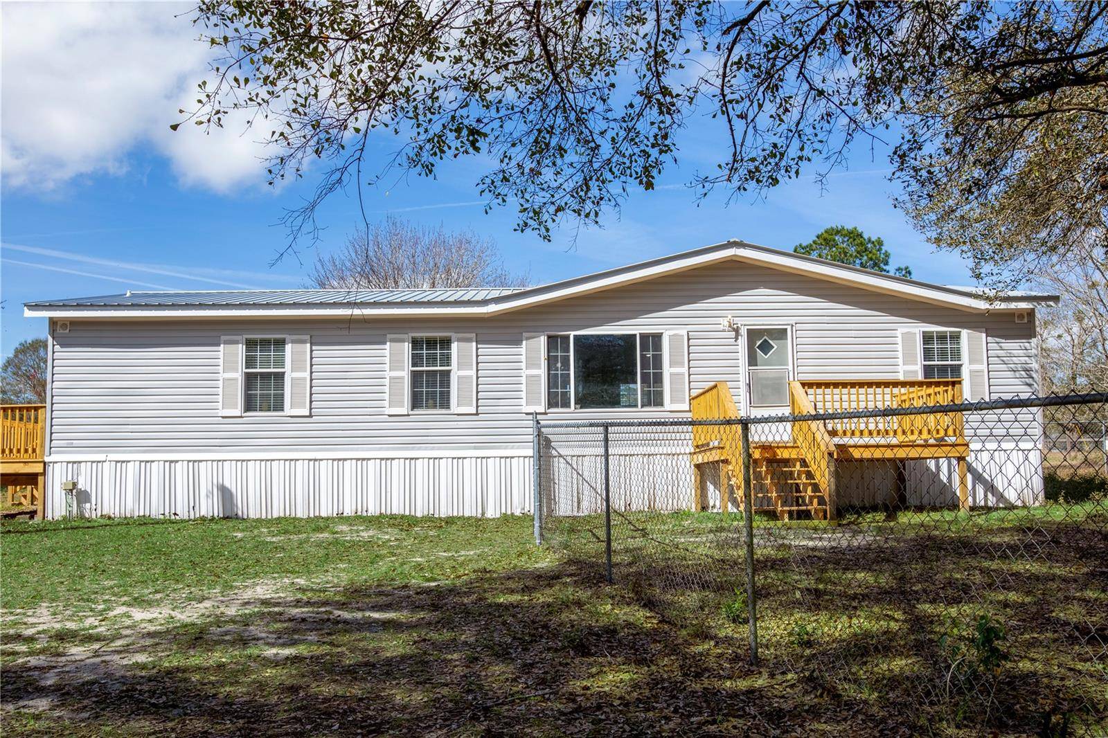 Brooker, FL 32622,10285 SW 112TH AVE