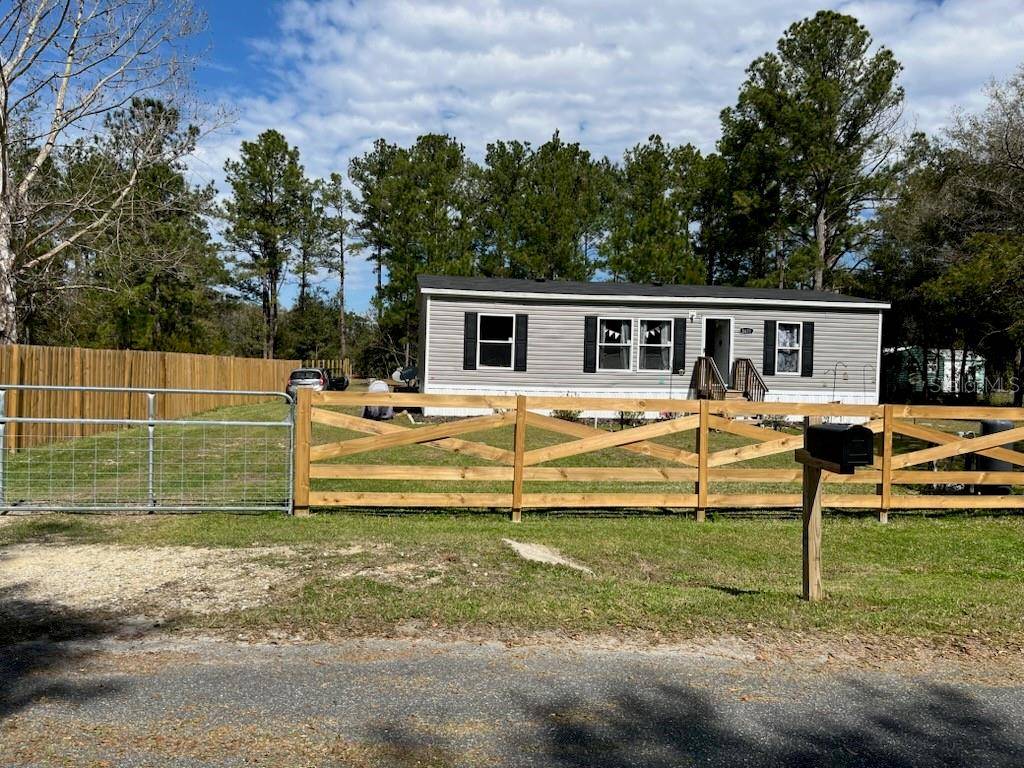 Bronson, FL 32621,8671 NE 61ST PL