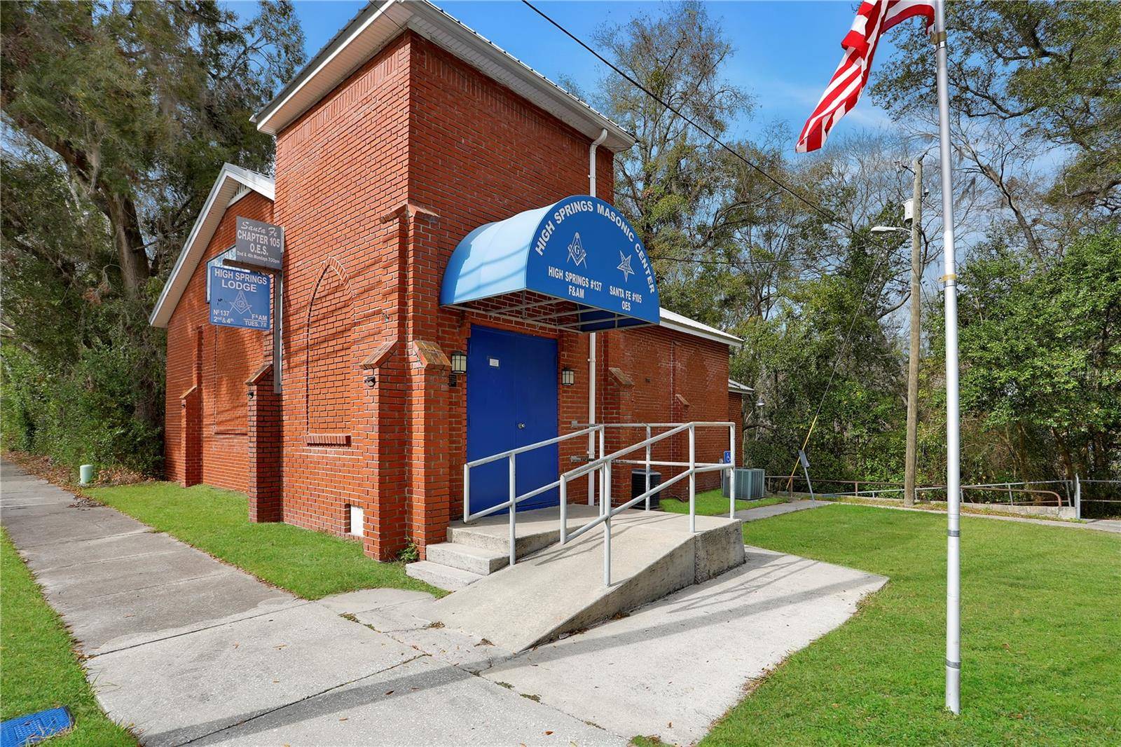 High Springs, FL 32643,18616 NW 241 ST