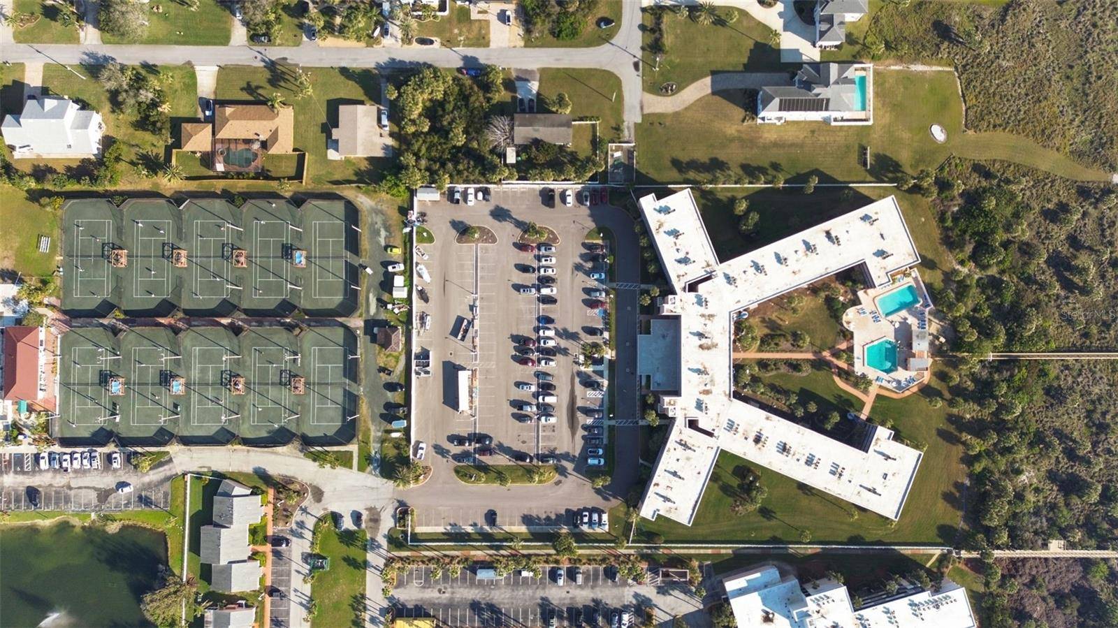 St Augustine, FL 32080,4 OCEAN TRACE RD #105