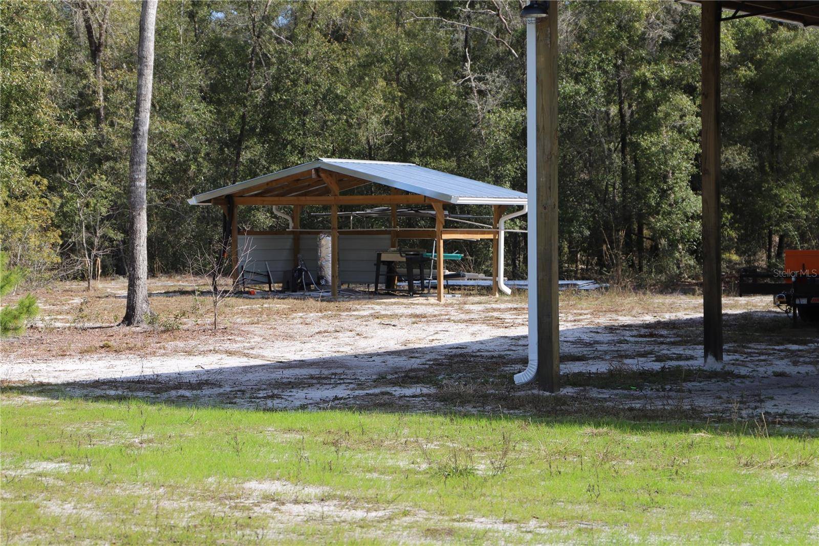 Melrose, FL 32666,5065 NE CR-219A