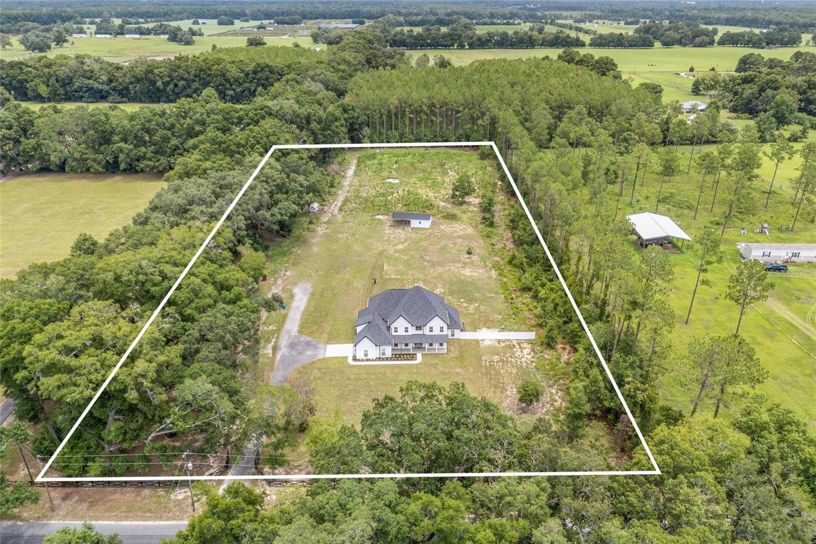 High Springs, FL 32643,14531 NW 214TH TER