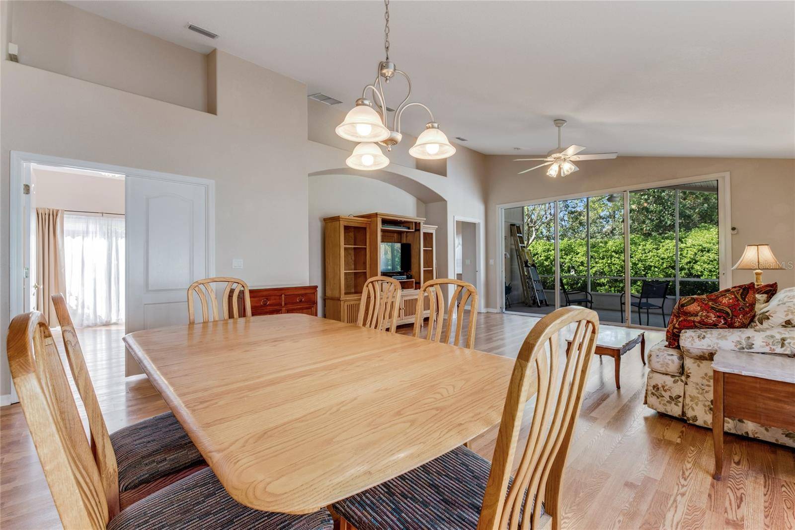 Port Orange, FL 32127,915 ASHMEADE CT