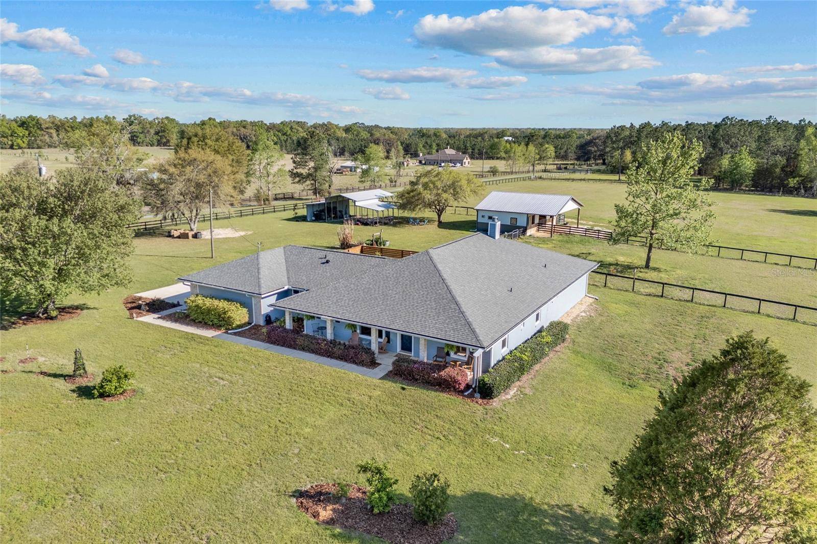 High Springs, FL 32643,23053 NW 142ND AVE