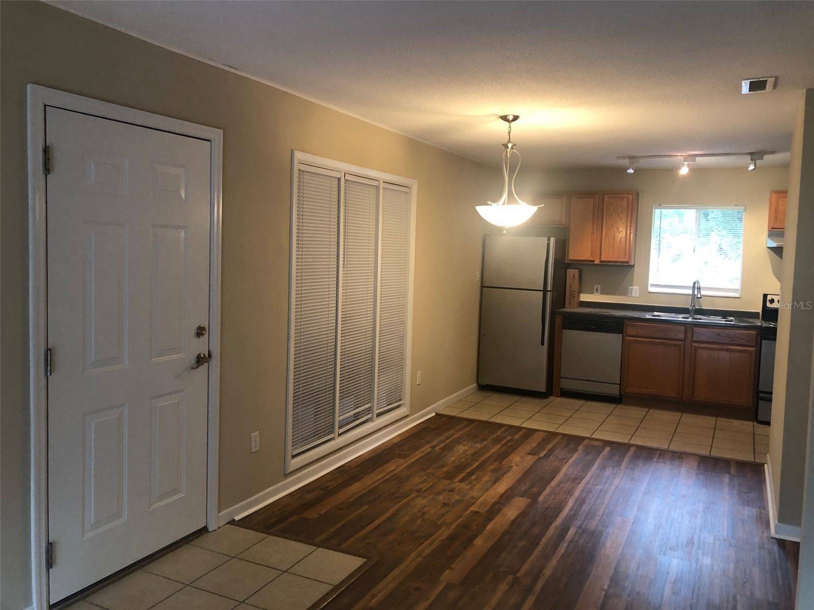 Gainesville, FL 32607,507 NW 39TH RD #207