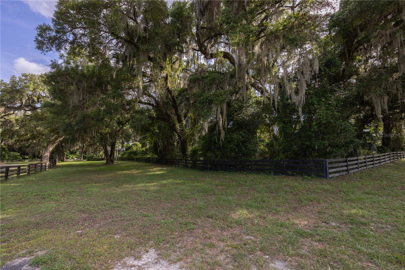 Archer, FL 32618,13224 SW 75TH TER
