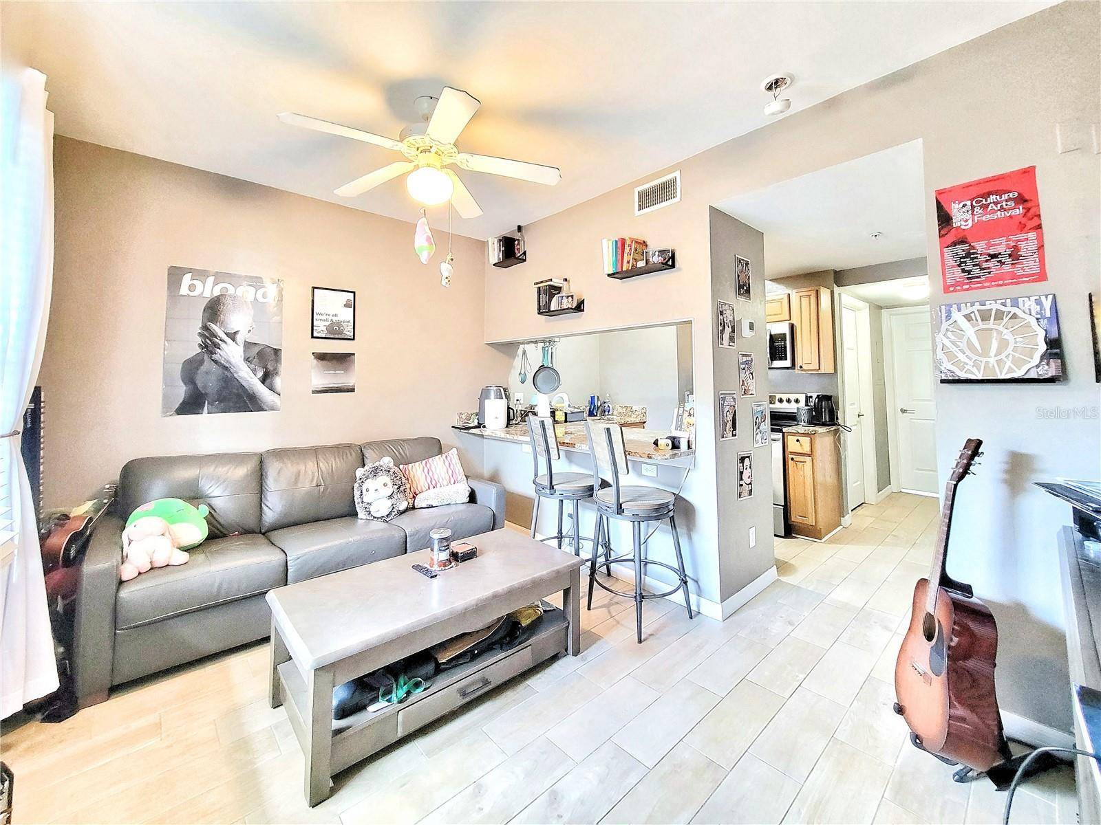 Gainesville, FL 32601,1220 SW 1ST AVE #307