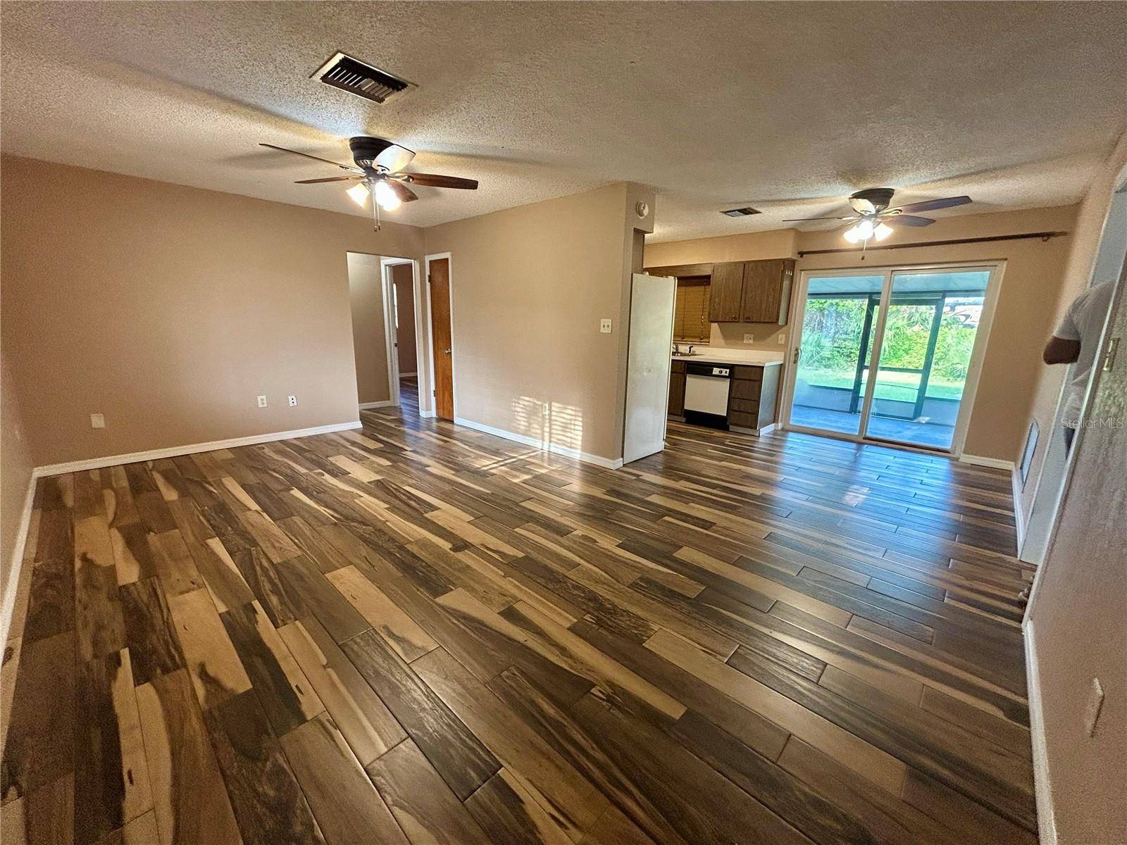 Tavares, FL 32778,31900 BLANTON LN