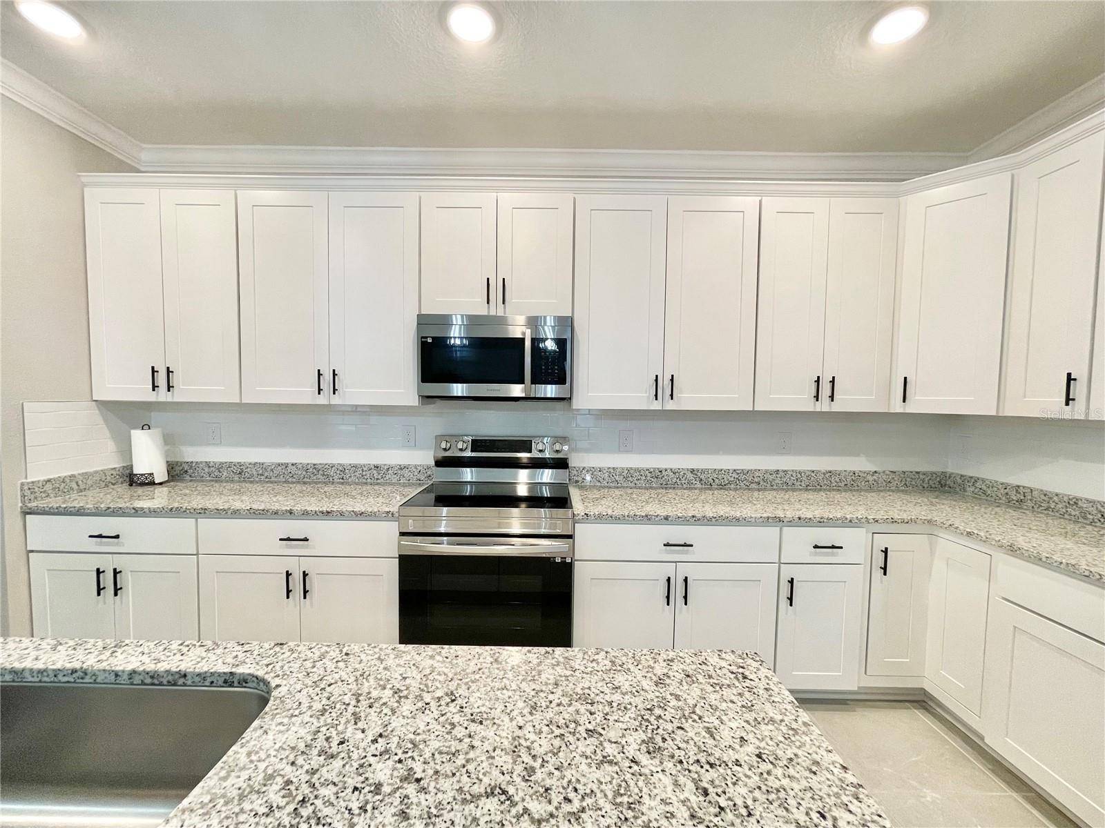 Newberry, FL 32669,24413 NW 23RD LN